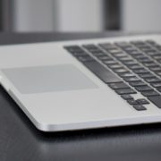 壊れたMacBook Pro・MacBook Air・Mac mini・iMac高額買取専門店